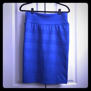 LulaRoe Cassie skirt